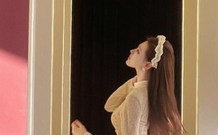 接电话被顶的说不出话